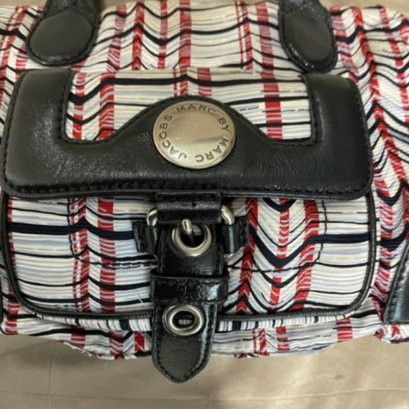 Marc Jacobs Fabric and Syintetic leahter Purse Black White Red  - RARE - Picture 2 of 12